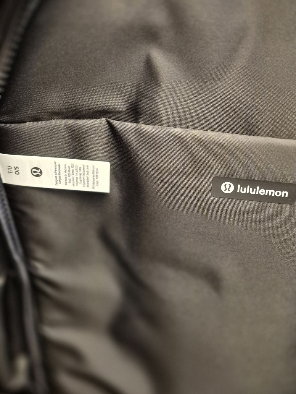 lululemon athletica Men’s Black Everyday Backpack - Picture 5 of 8